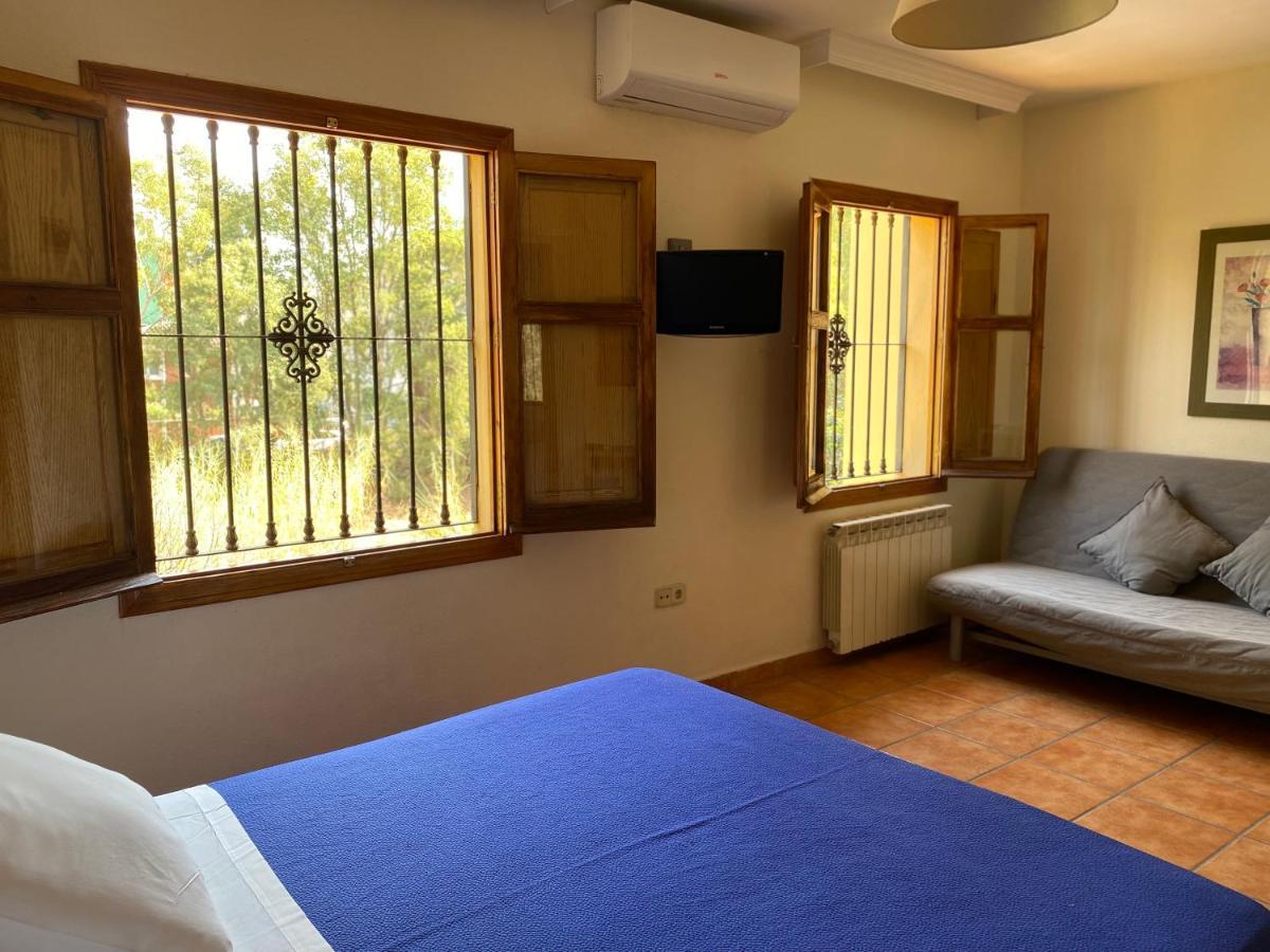 Hostal Moscatel Малага Екстериор снимка