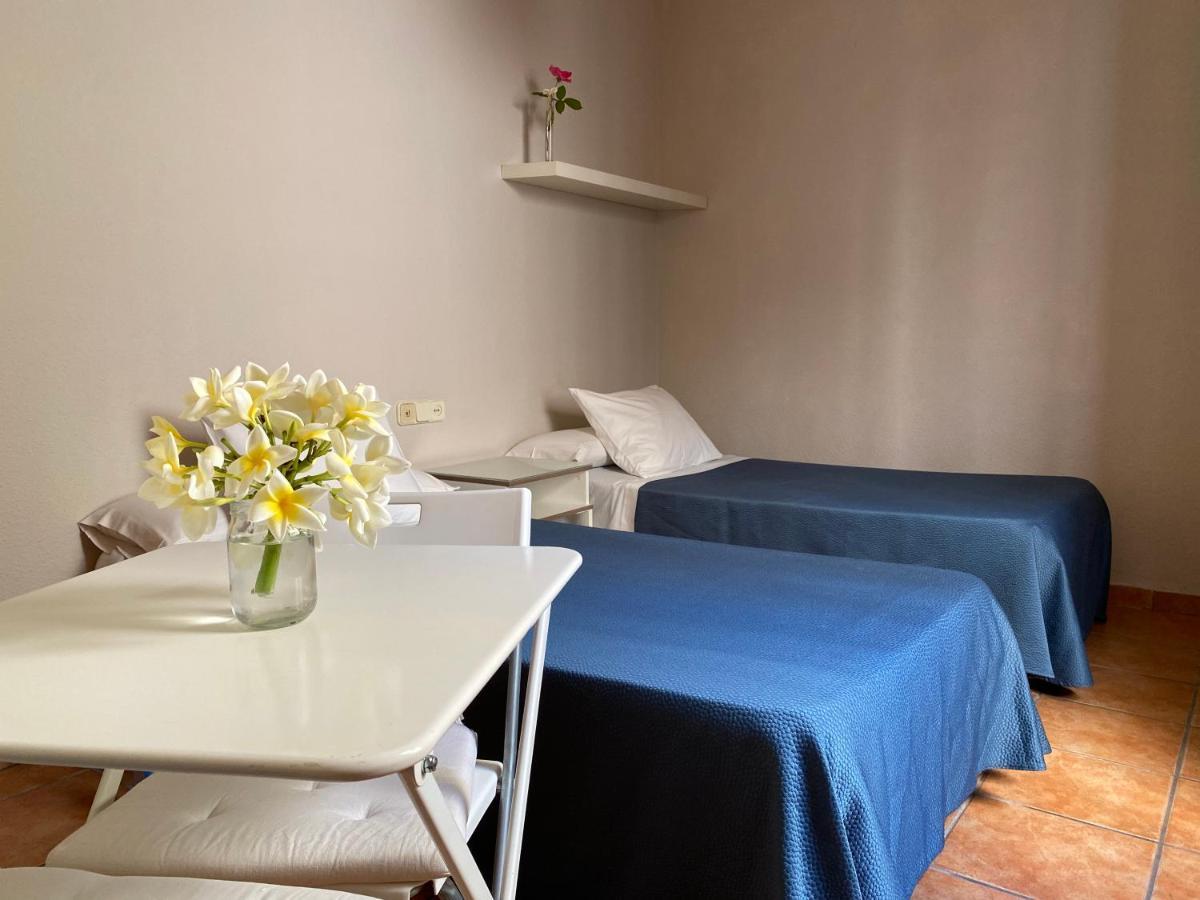 Hostal Moscatel Малага Екстериор снимка