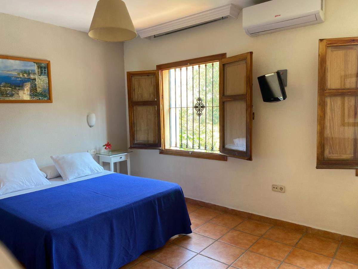 Hostal Moscatel Малага Екстериор снимка