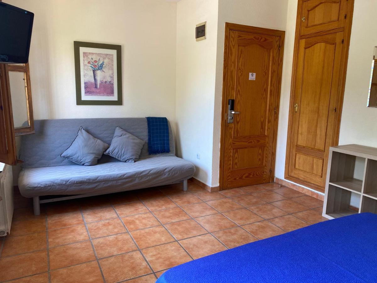 Hostal Moscatel Малага Екстериор снимка